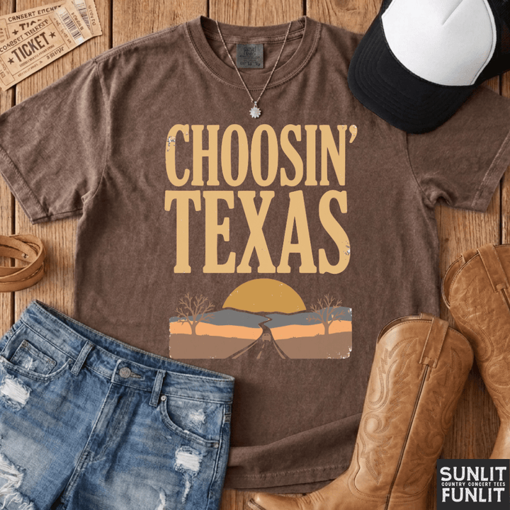 Choosin' Texas Sunset Road Tee