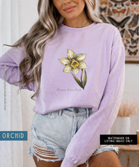 Thumbnail for December Birth Flower Sweater, Comfort Colors Floral Sweatshirt, Minimalist Vintage Narcissus Shirt, Birth Month Flower Dec Birthday Gift - SunlitFunlit