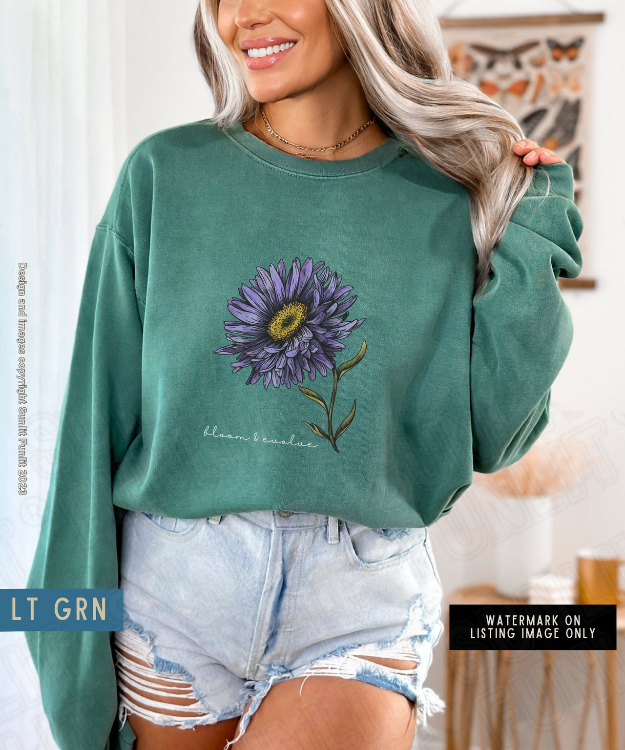 September Birth Flower Sweater, Comfort Colors Floral Sweatshirt, Minimalist Vintage Aster Shirt, Birth Month Flower, Birthday Gift, Bloom - SunlitFunlit