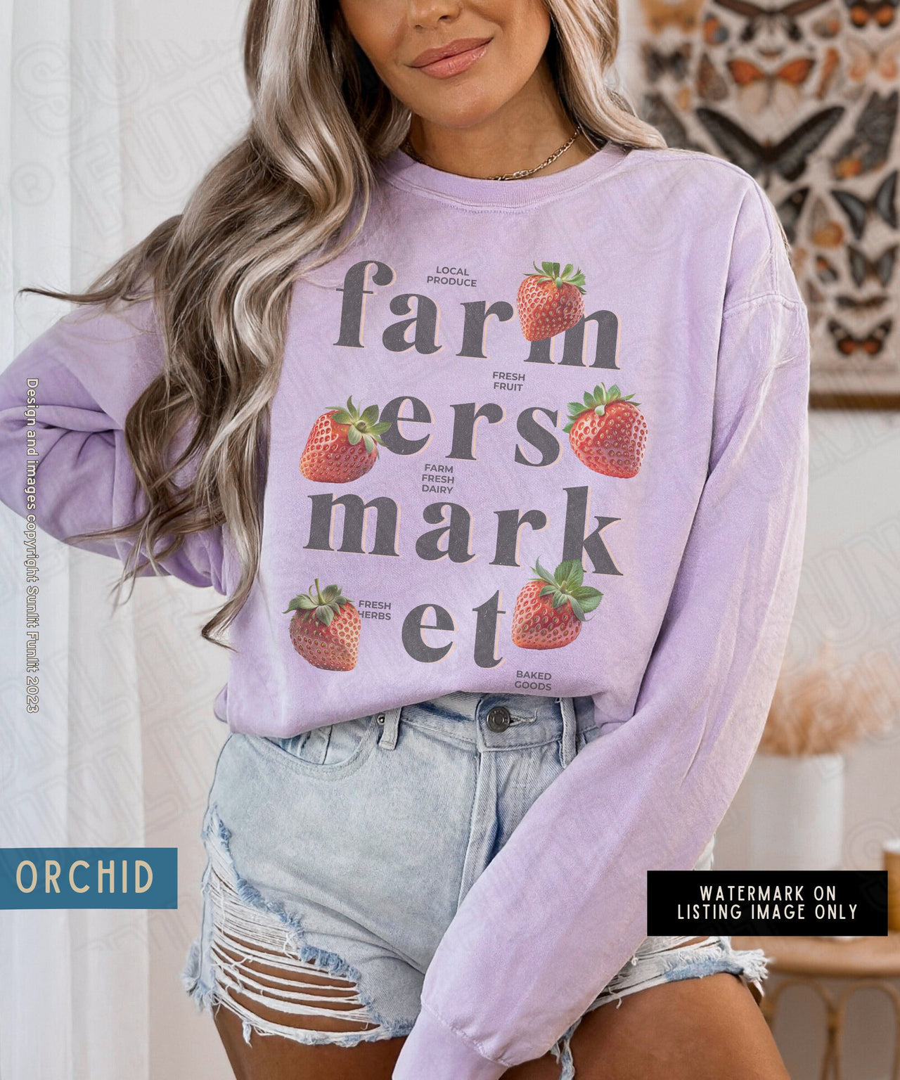 Comfort Colors Strawberry Sweatshirt, Womens Tshirts Strawberry Clothes, Cute Aesthetic Strawberry Print Cottagecore Sweater Farmers Market - SunlitFunlit