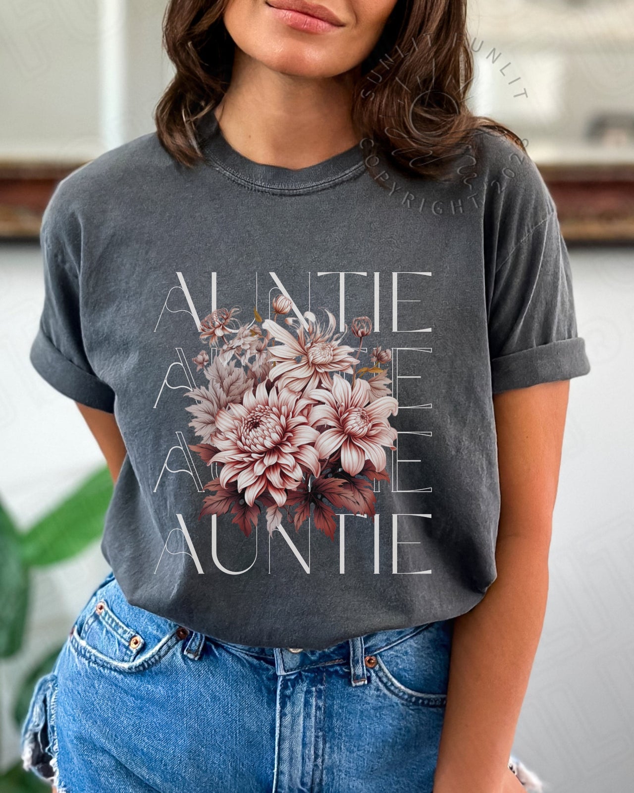 Wildflower Auntie Shirt Comfort Colors, Aunty Tshirt - SunlitFunlit